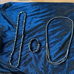 Elegant Magnetic Black Beaded Jewelry Set